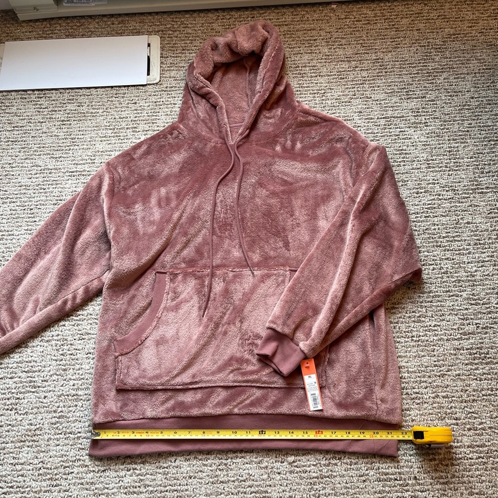 🆕 Colsie hooded sweatshirt velour like NWT